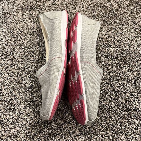 🌸 Lands' End Recycled Espadrilles | Gray Pink White | Like New! 🌿 - Picture 6 of 8